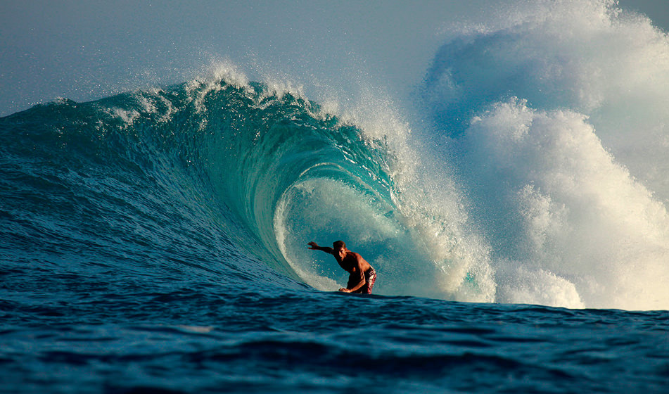 Surfing Mentawai 6