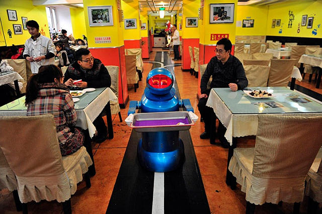 Restoran Robot 07