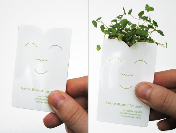 Contoh desain kartu nama kreatif dengan tanaman