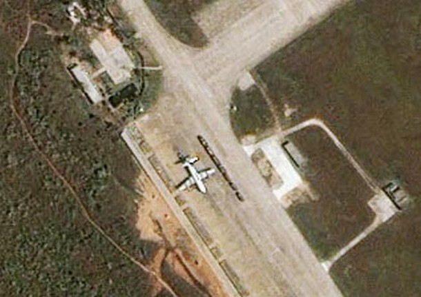 foto mata-mata pesawat AS di China Pulau Hainan