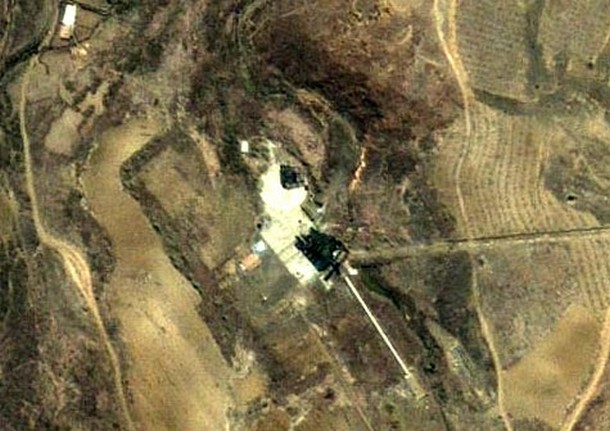 foto mata-mata uji coba misil Korea Utara