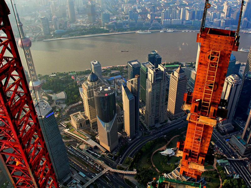 crane-operator-wei-genshen-photos-of-shanghai-from-above-9